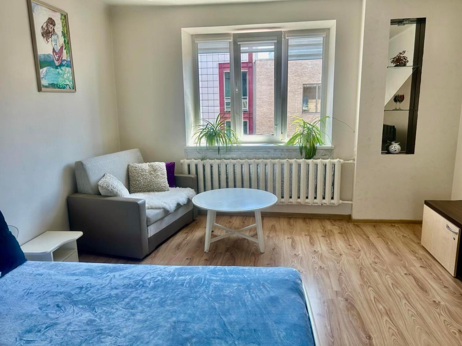 Cozy Apartment In The City Center Siauliai  Bagian luar foto