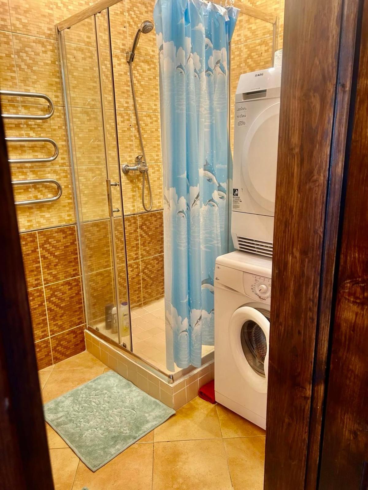 Cozy Apartment In The City Center Siauliai  Bagian luar foto